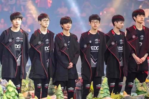 赛中的表现 赛中的表现