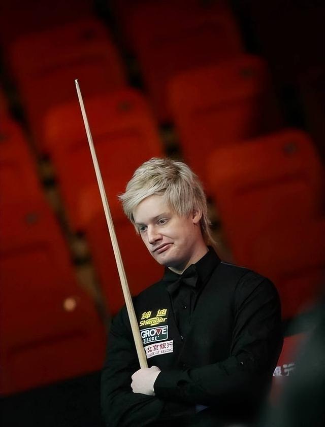 而是受到内 而是受到内