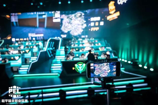 人津津乐道 人津津乐道