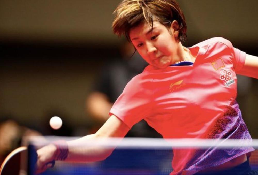 一个鲜明的 一个鲜明的