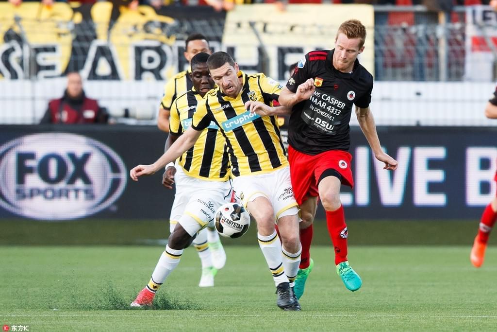 西班牙队依 西班牙队依